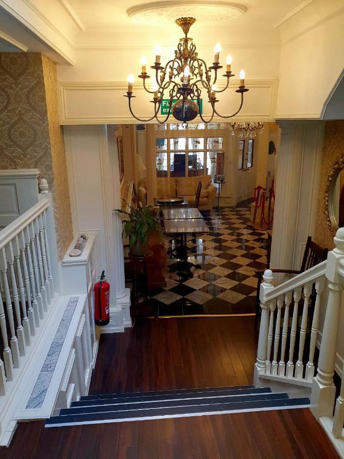 Rose Tor Hotel Llandudno Zewnętrze zdjęcie