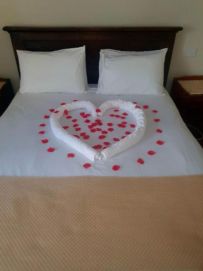 Rose Tor Hotel Llandudno Zewnętrze zdjęcie