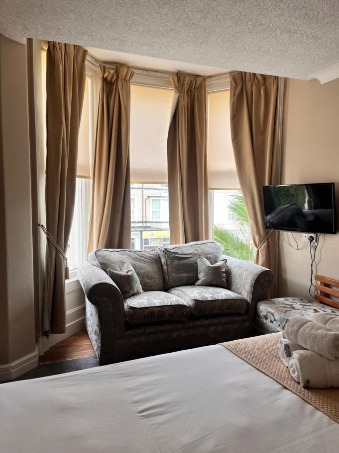 Rose Tor Hotel Llandudno Zewnętrze zdjęcie